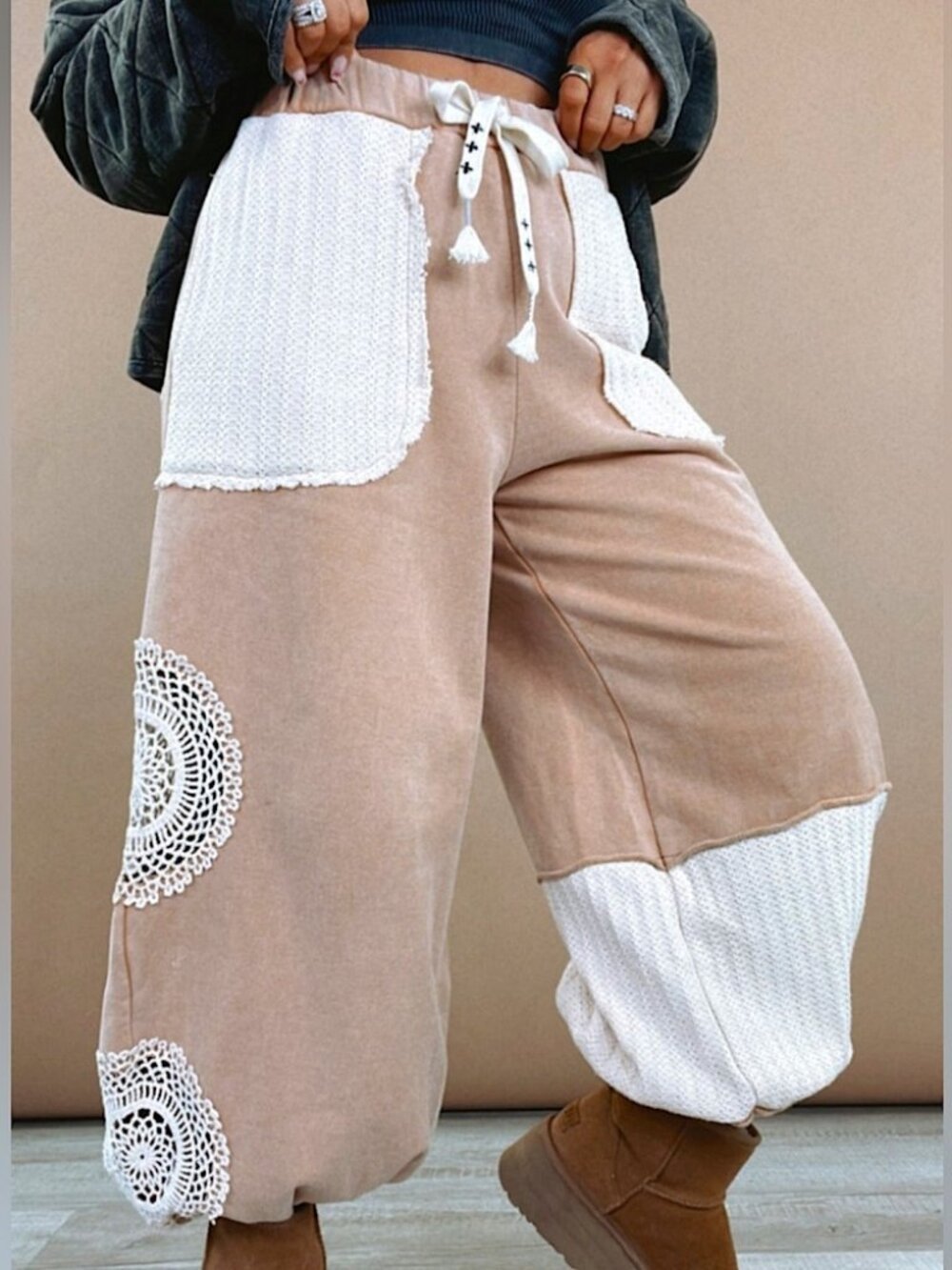 NWOT POL Crochet Joggers Tan/Cream size- LARGE